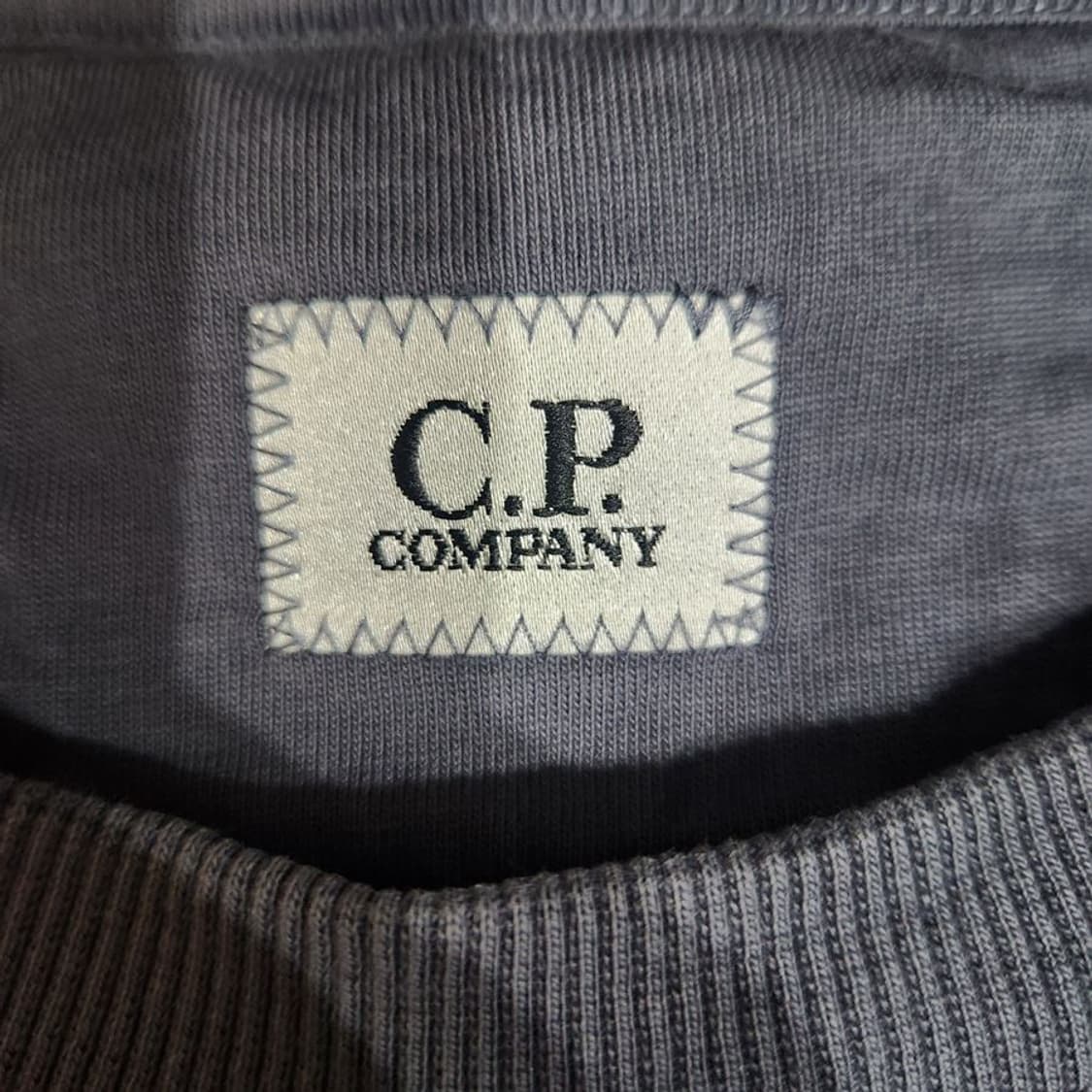 [남100]CP컴퍼니 렌즈와펜 맨투맨[Y5C-087] 상품이미지8