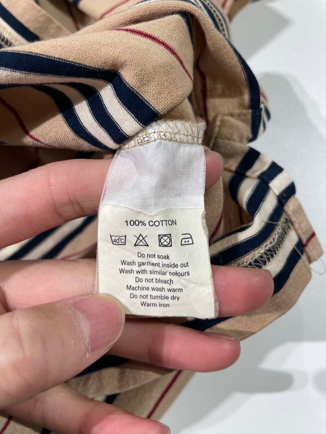 버버리 베이지 기마로고 스트라이프 pk 하프티 상품이미지8