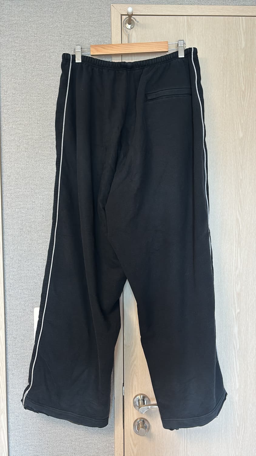 발렌시아가 3b 트랙 스웻팬츠 L사이즈 상품이미지3