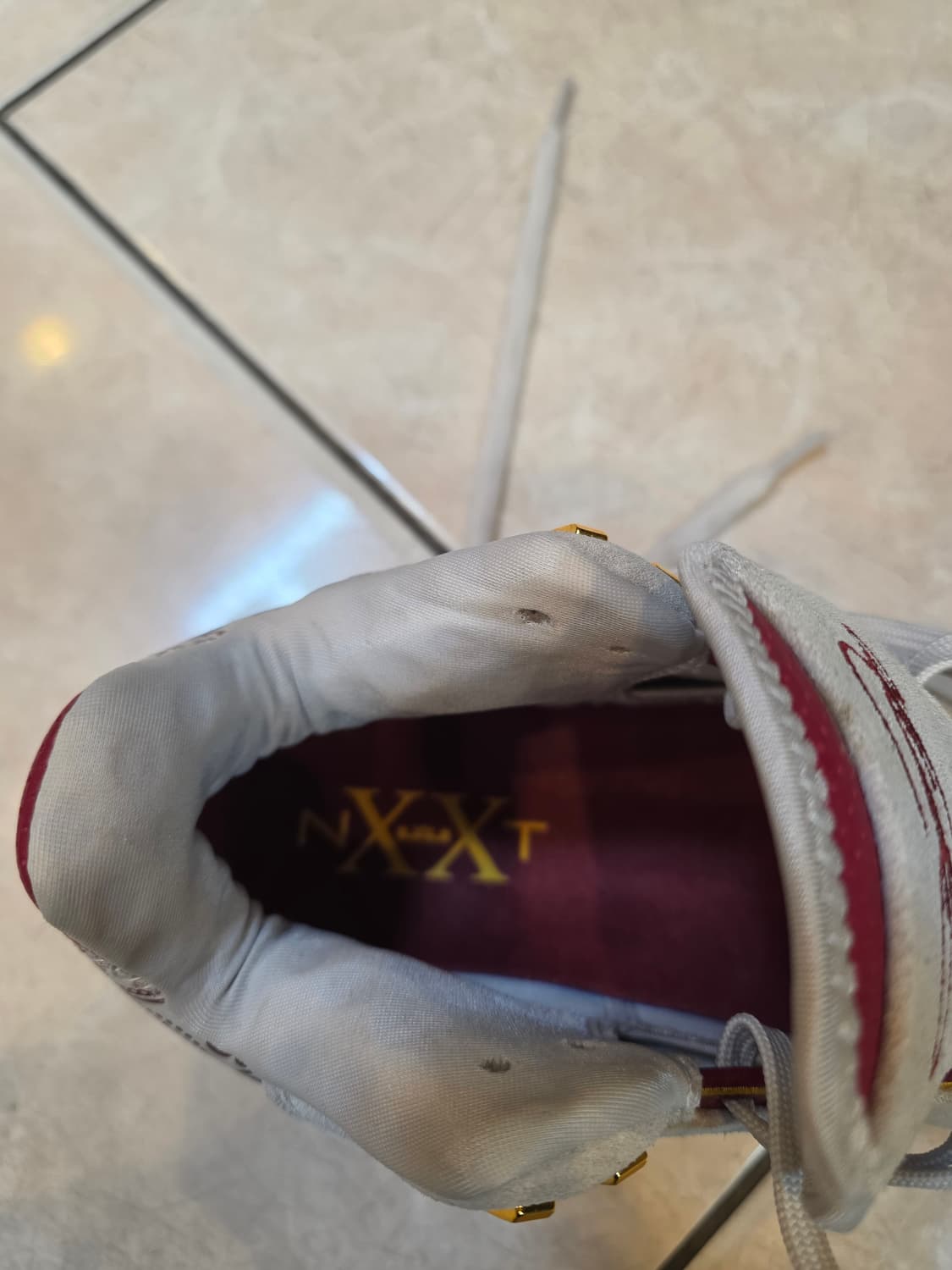 나이키 르브론 농구화 아이보리/레드270 상품이미지4