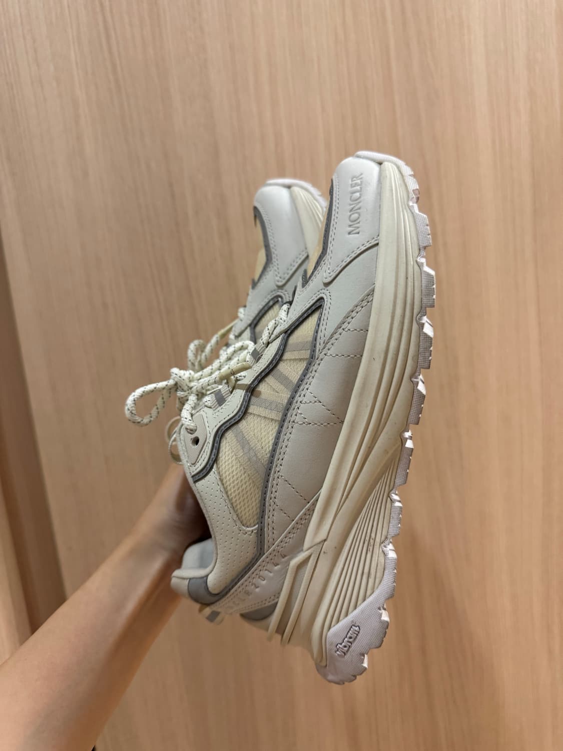 몽클레어 LITE RUNNER 운동화 여성용 36사이즈 상품이미지4