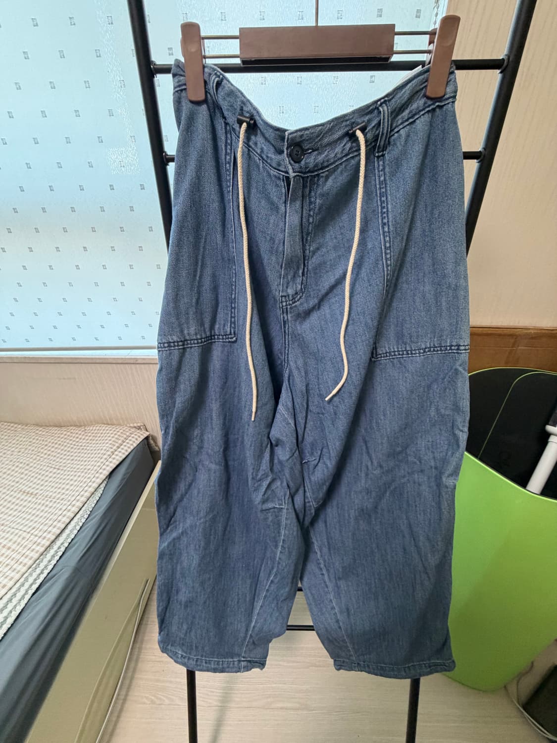 피그먼트 스트랩 데님팬츠(봄여름 원단) 상품이미지1