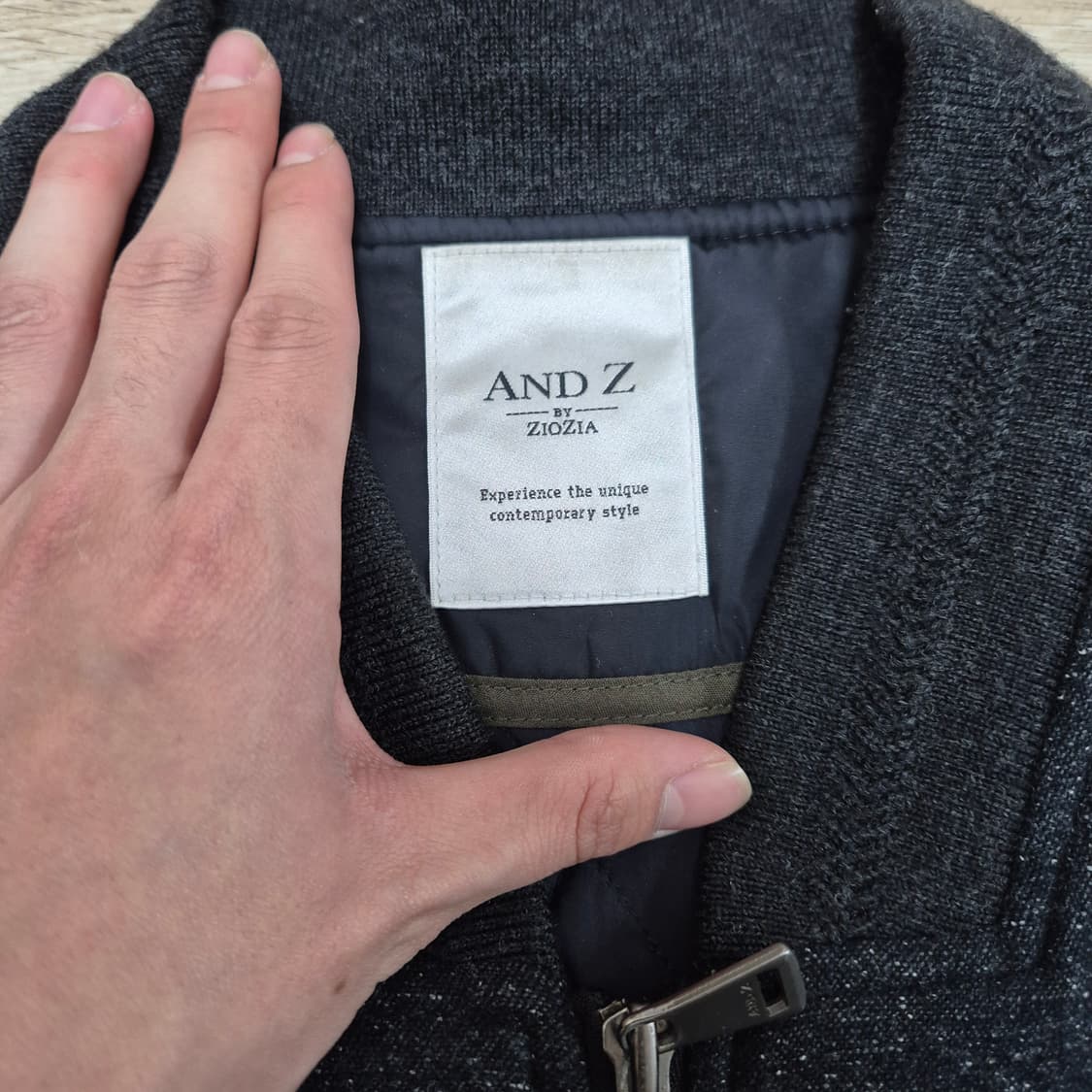 앤드지 지오지아 퀼팅 소매 배색 블루종 봄버자켓 상품이미지4