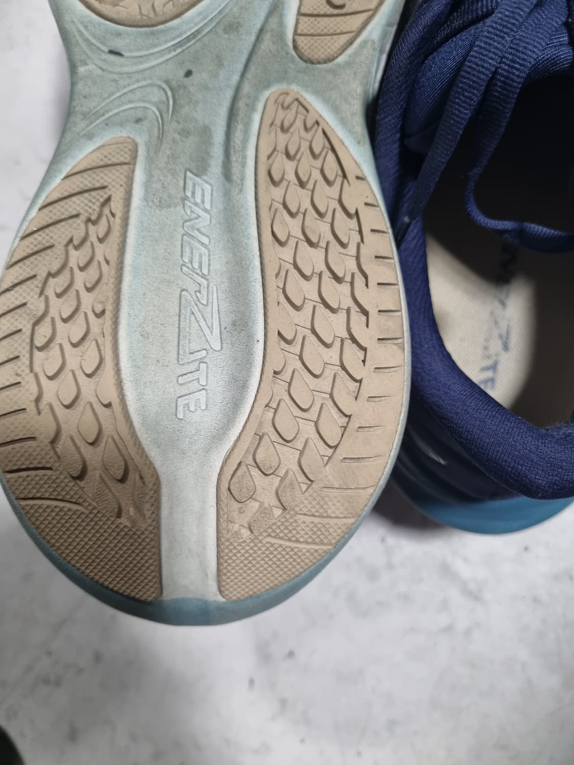 데상트 남성 런스텝 러닝화 상품이미지4