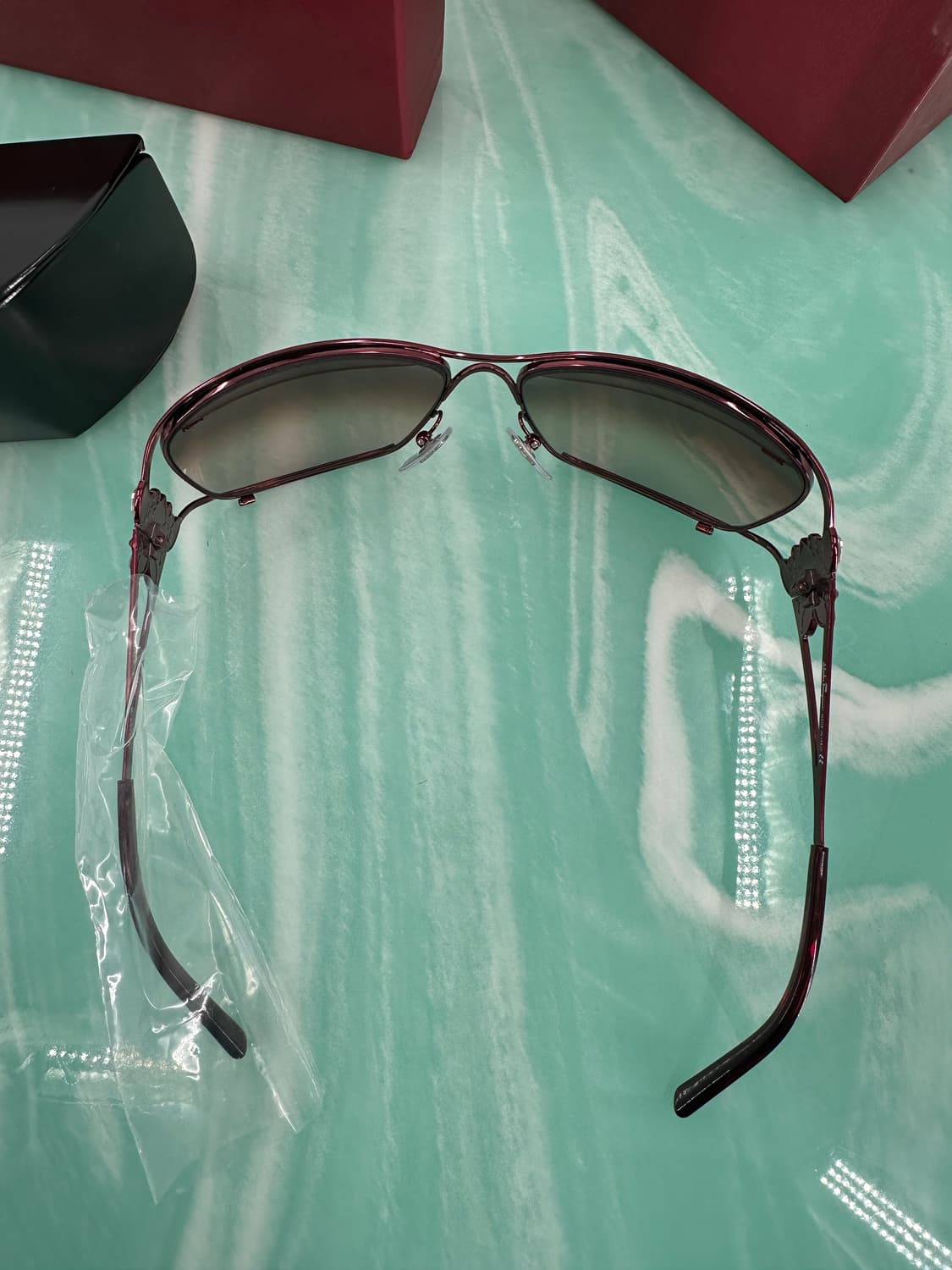 [정품 새상품 무료배송] 페라가모 여성 선글라스 상품이미지8