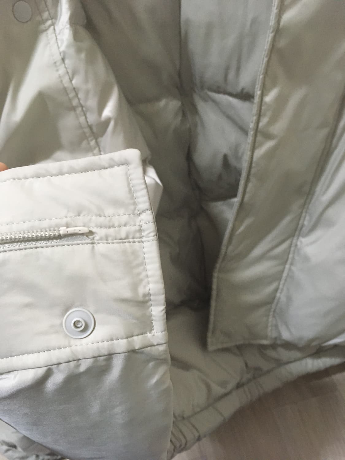 유니클로 퍼프테크 파카 라이트그레이 m 상품이미지8