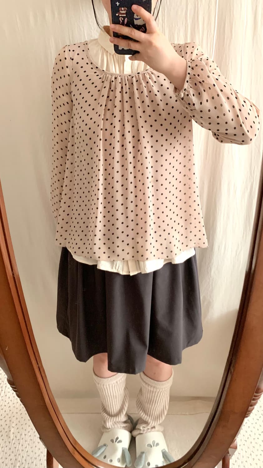 베이지 도트 뒷리본 블라우스 상품이미지6