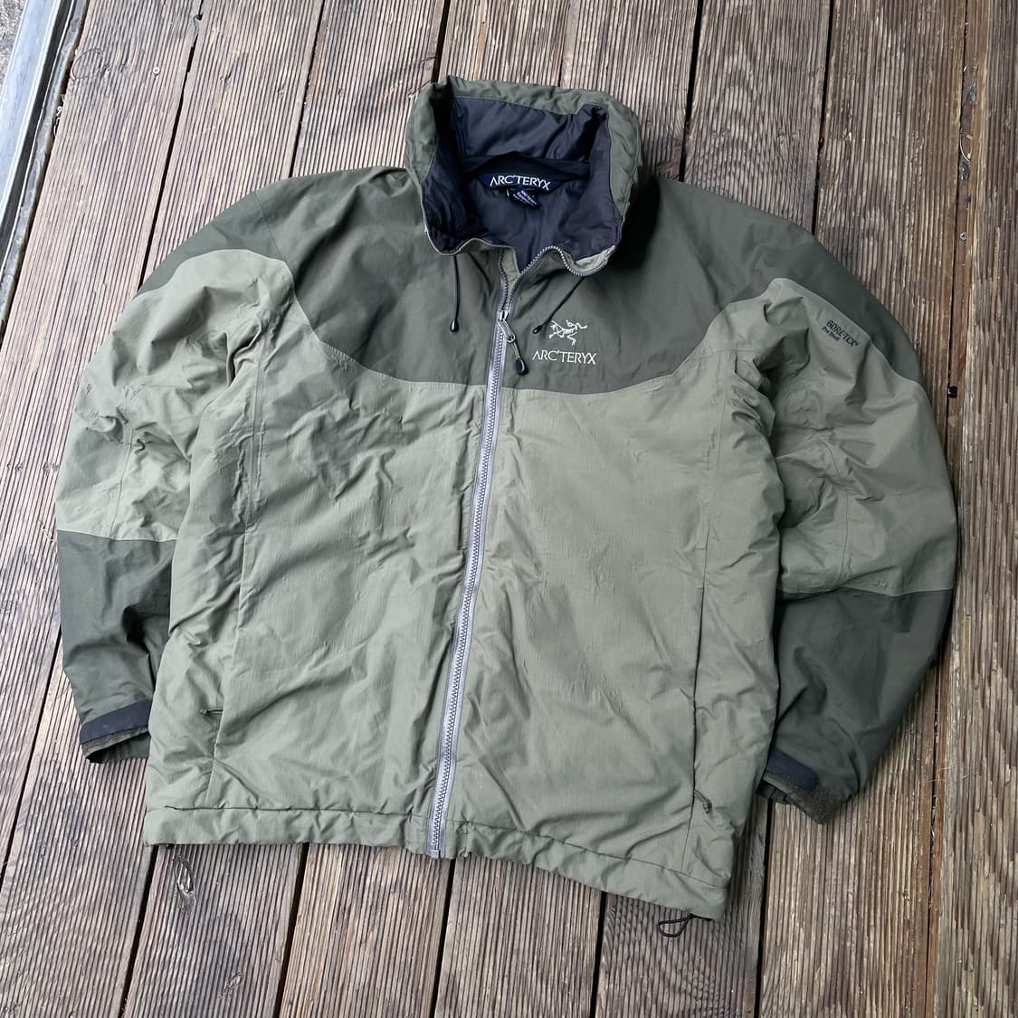 아크테릭스 피션 AR 고어텍스 자켓 상품이미지3