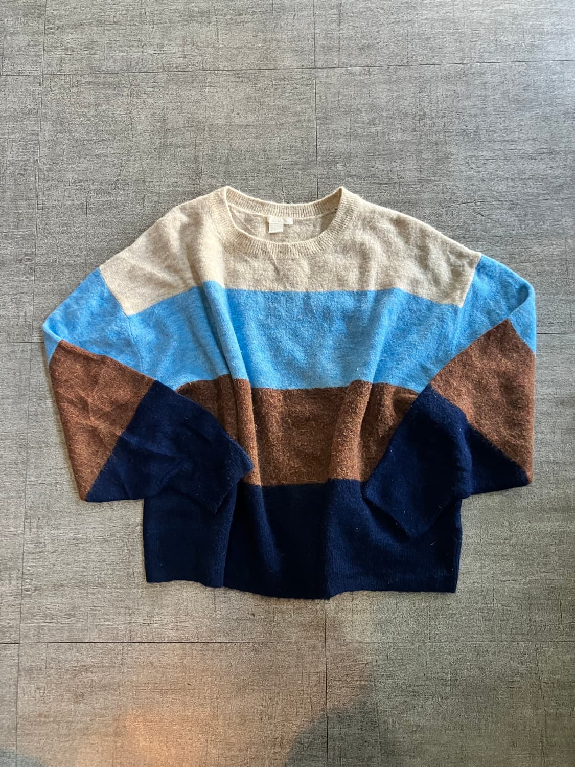 일본빈티지 H&m 올드스쿨아메카지 쓰리톤 니트스웨터 상품이미지1