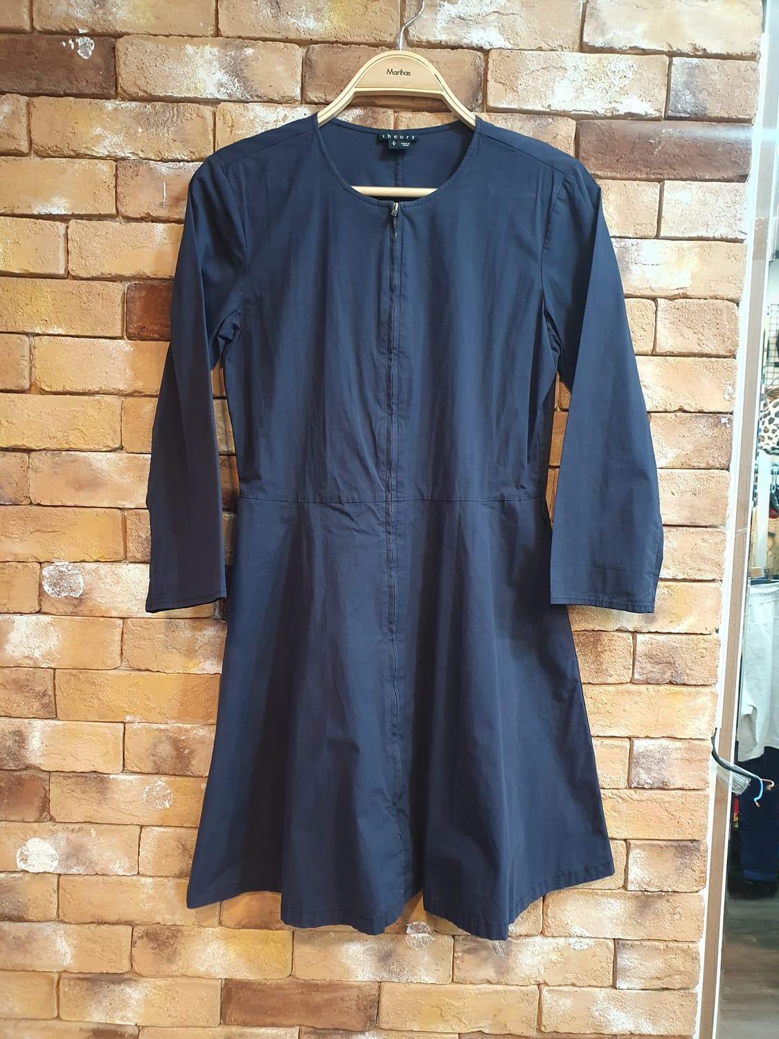 띠어리 네이비 지퍼원피스 상품이미지1