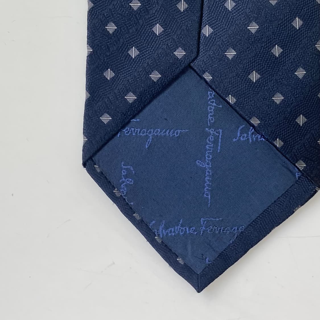 페레가모(Ferragamo)  명품 정품넥타이 상품이미지6