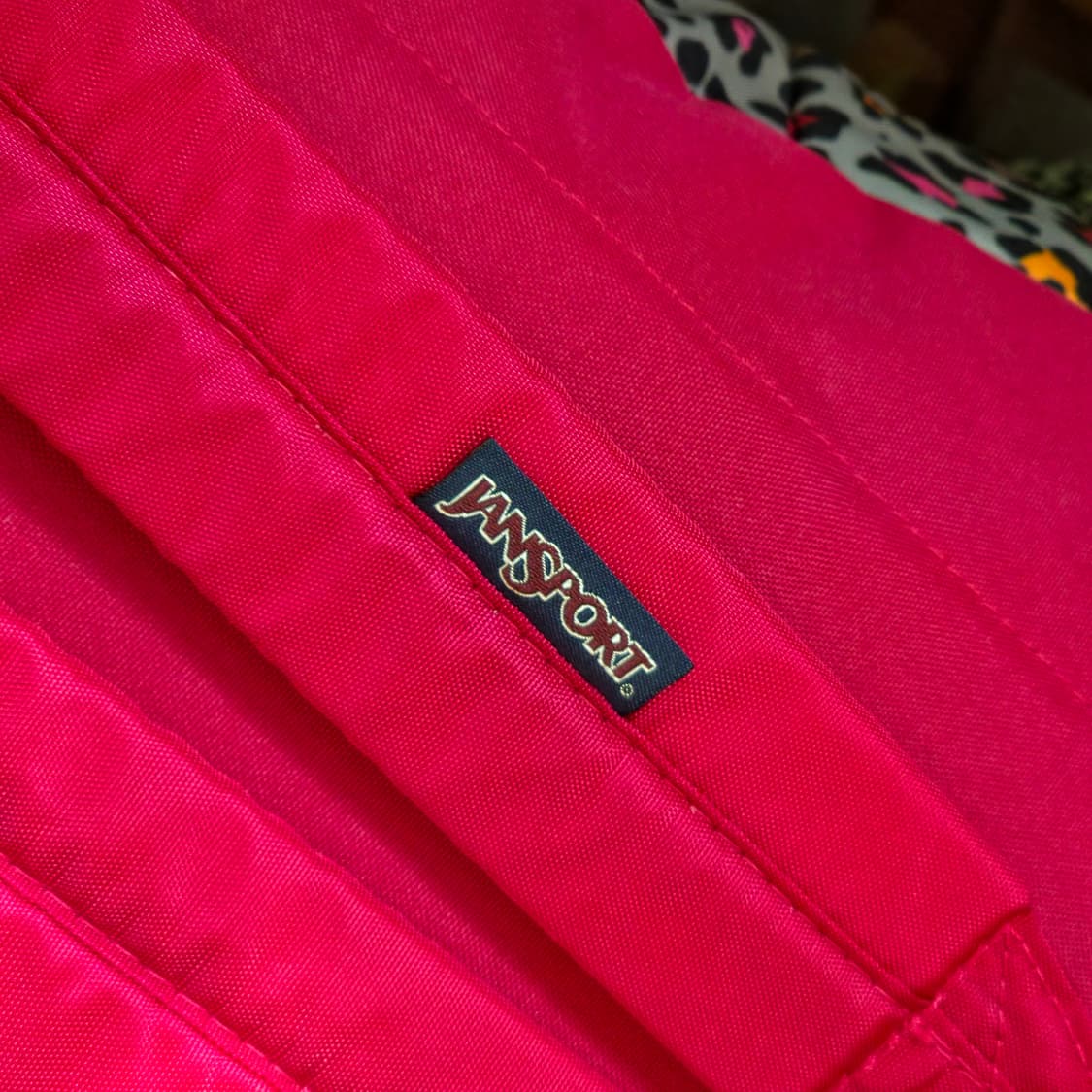 잔스포츠 슈퍼브레이크 레오파드 호피 무늬 백팩 상품이미지6