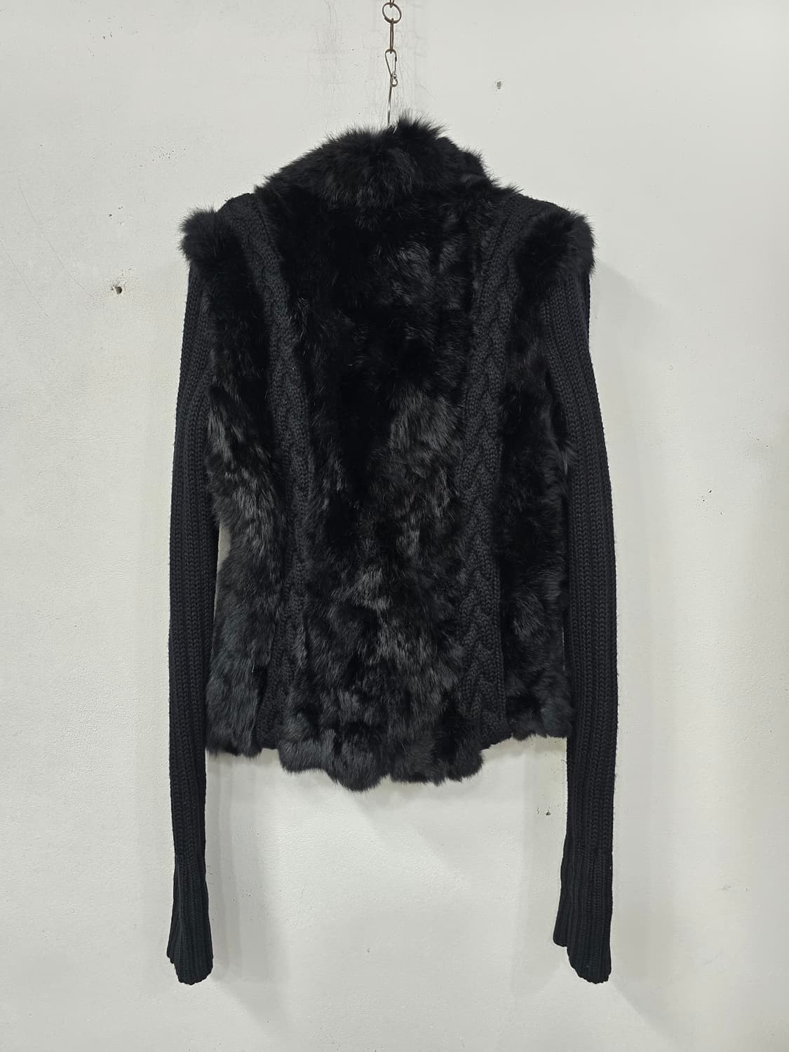 모스키노 블랙 퍼 니트 가디건 상품이미지2