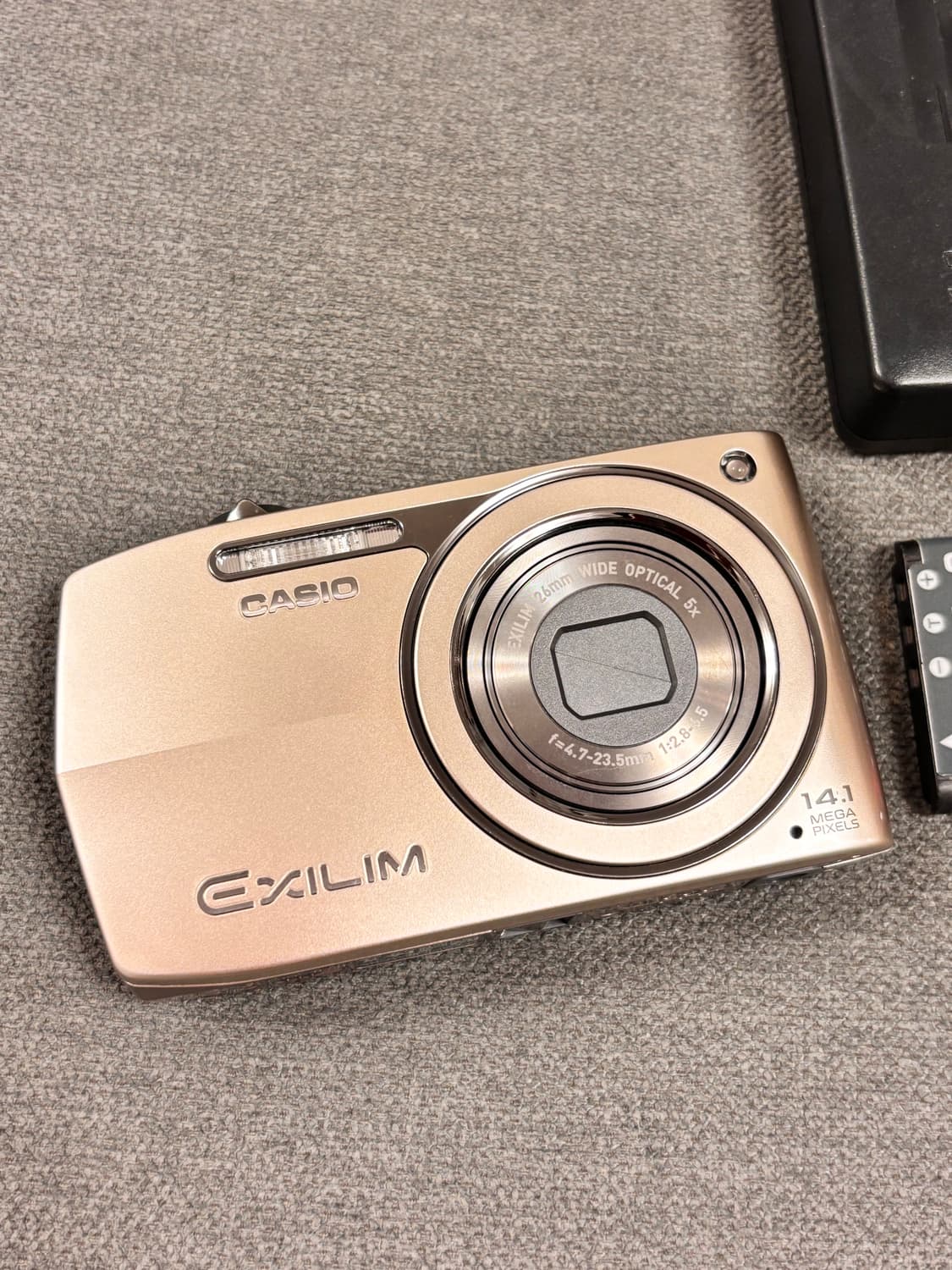 Casio exilim ex-z2300 카시오 엑슬림 z2300 골드 상품이미지4