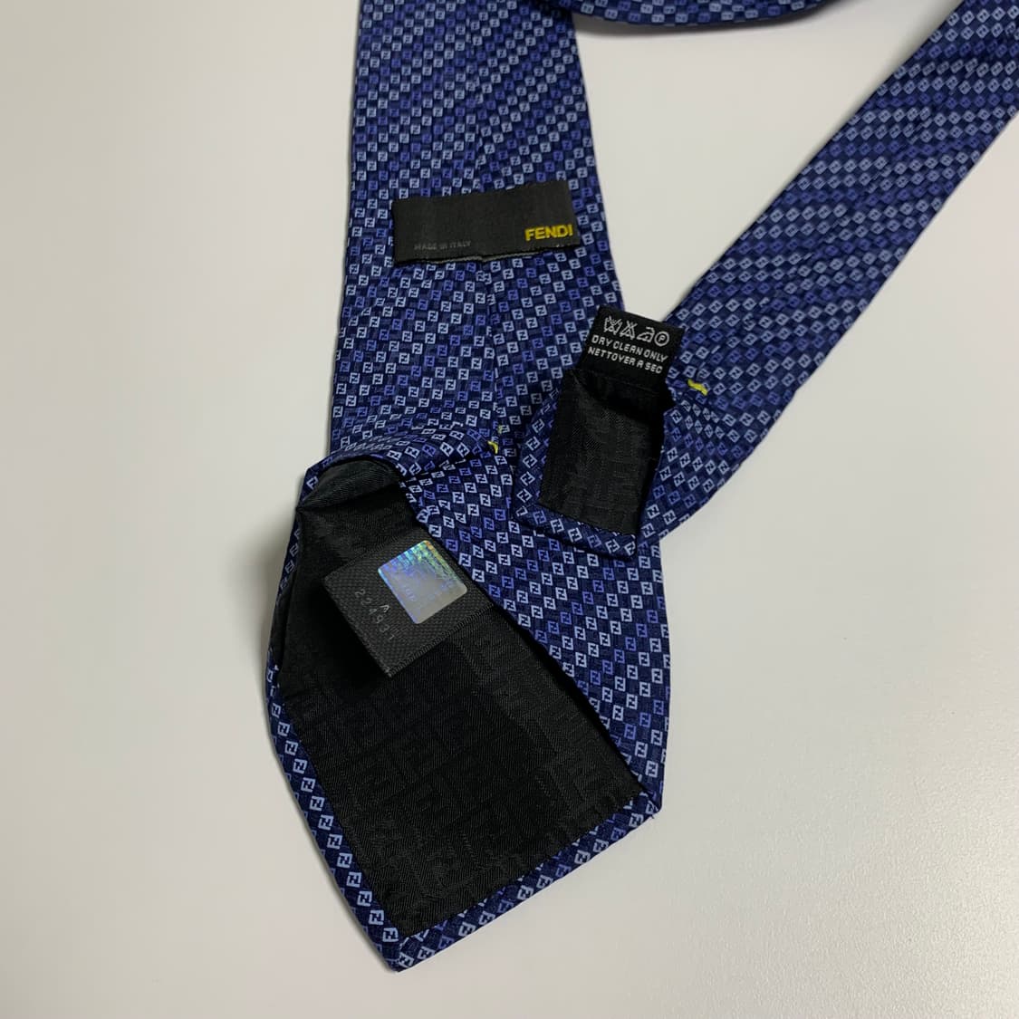 펜디(FENDI) FF스몰로고 모노그램 명품 신형넥타이 최상급 A+ 상품이미지6