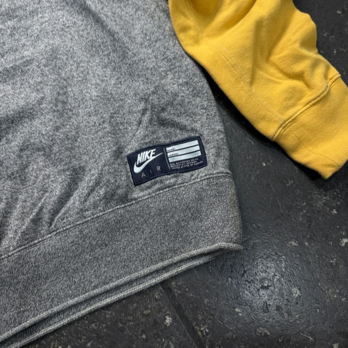 100 나이키 맨투맨  상품이미지3