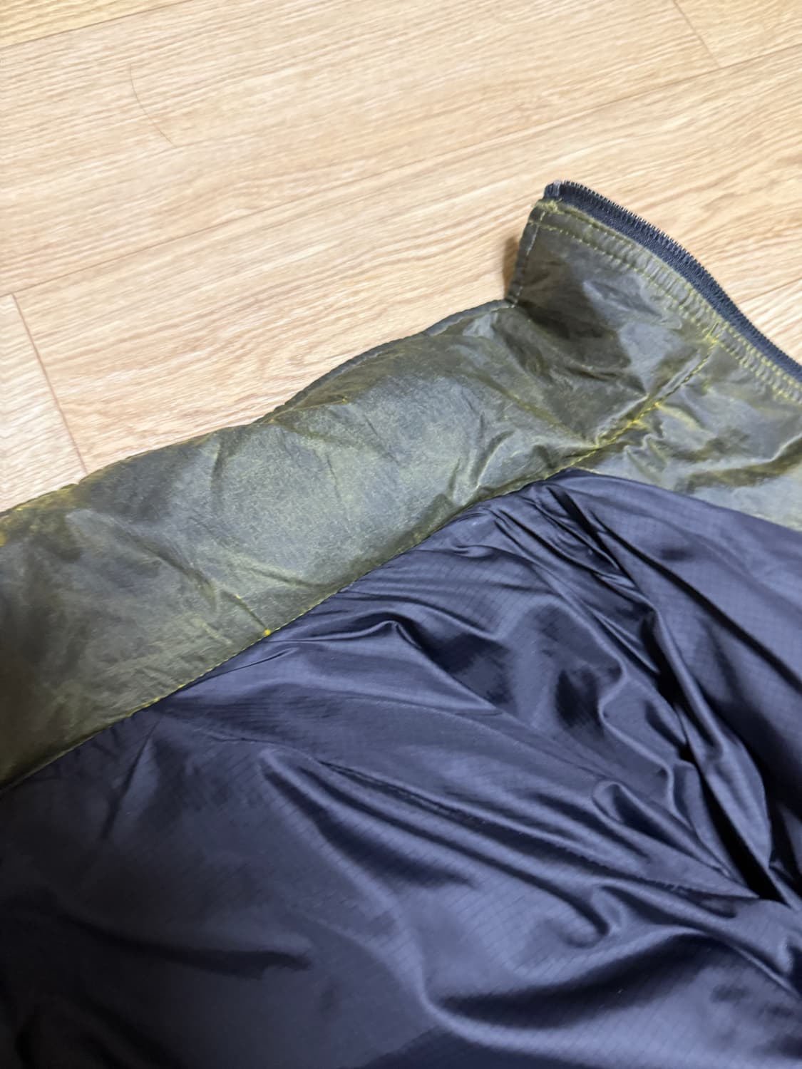 언어펙티드 패디드 자켓 상품이미지4