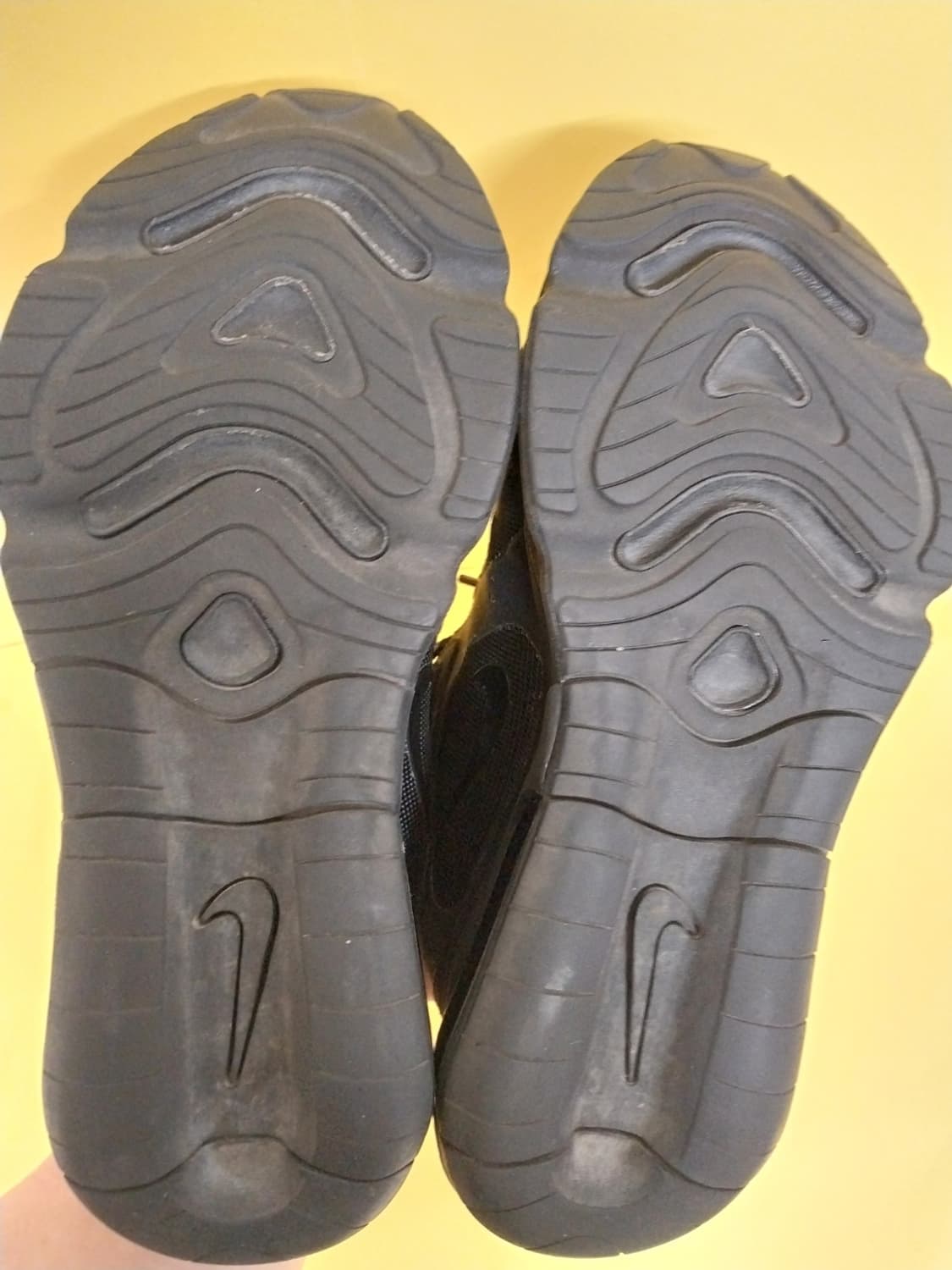 남성 나이키 에어맥스 200 트리플블랙 운동화 (255) 상품이미지8