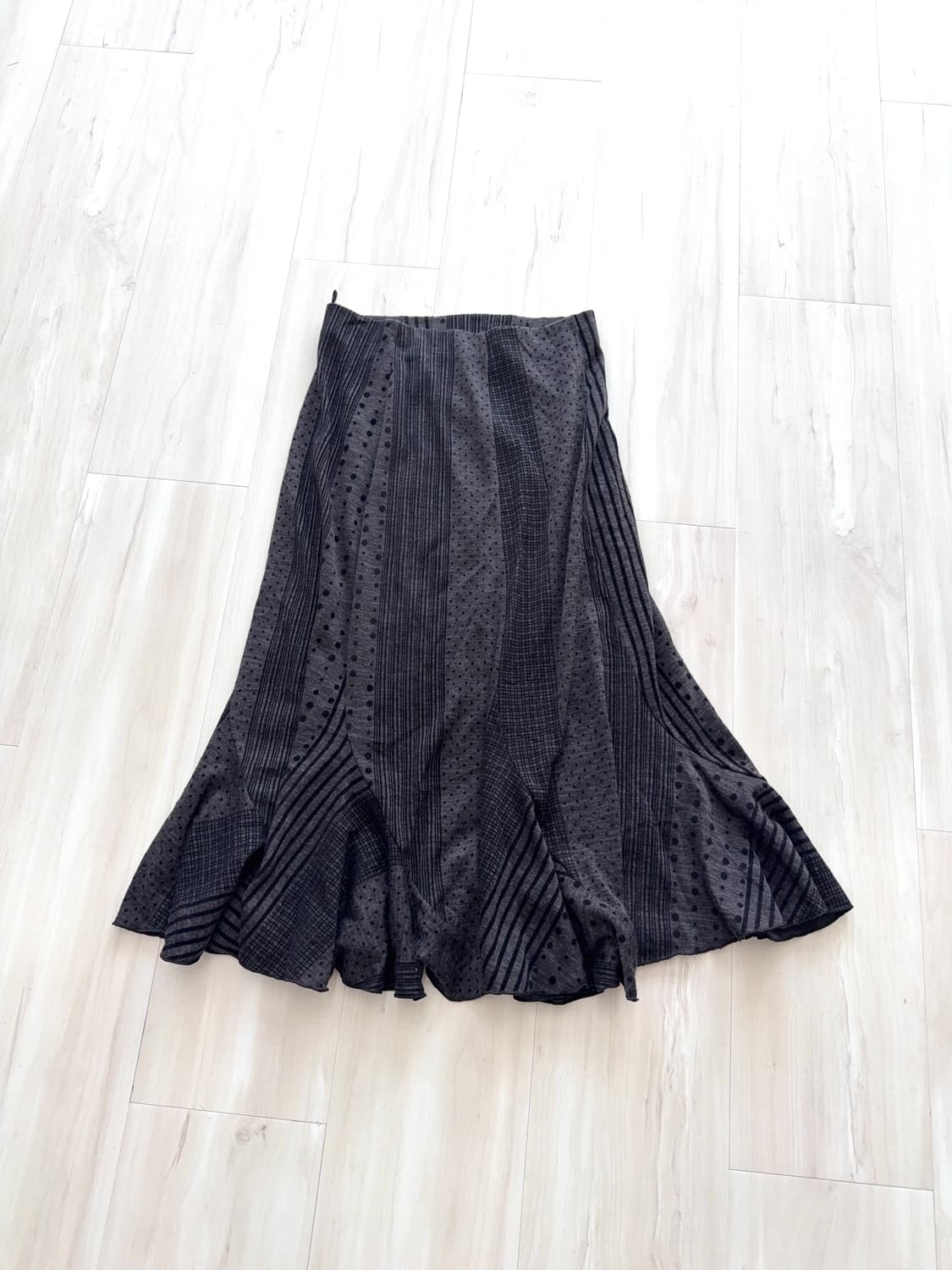 Dot stripe purple black long skirt 상품이미지1