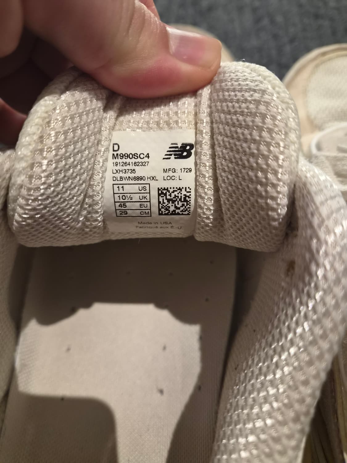 뉴발란스 x 스투시 990v4 메이드 인 USA 크림 상품이미지8