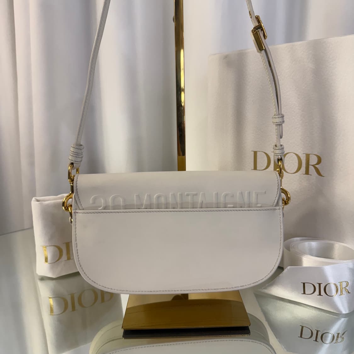 디올 이스트웨스트 바비백 카프스킨 라떼 골드 상품이미지7