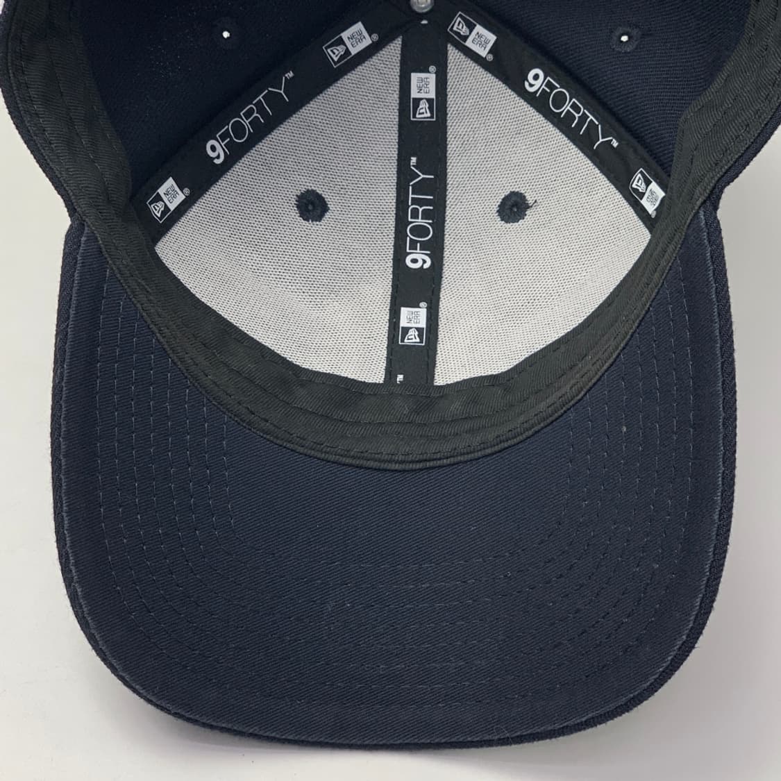 [OS/정품] 뉴에라 뉴욕 양키스 자수 네이비 볼캡 상품이미지7