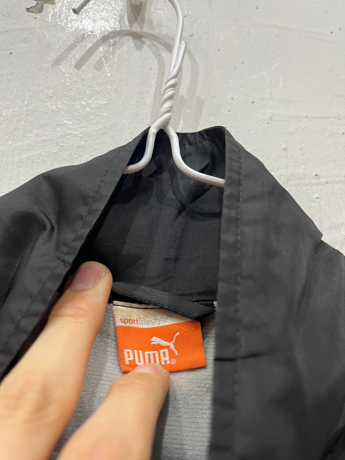 PUMA 퓨마 재팬 핑크로고 바람막이 자켓 상품이미지5
