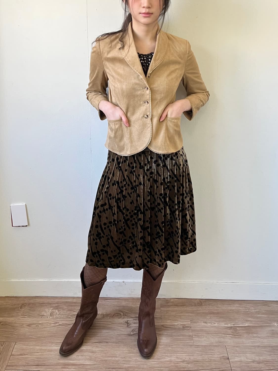 Le uwala 스웨이드 프릴 자켓 상품이미지4