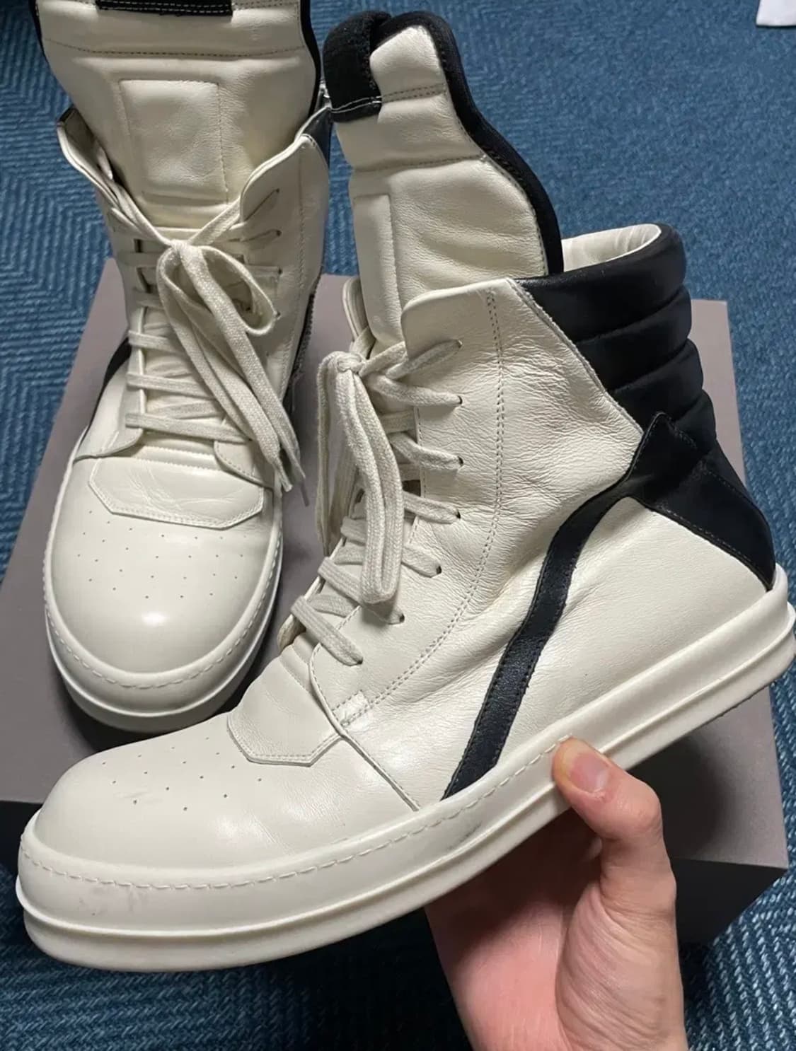 [43] 릭오웬스 지오바스켓 밀크/블랙 상품이미지1