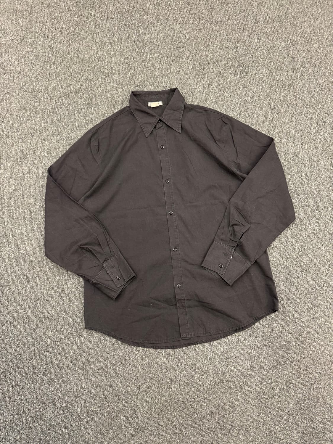 XL)Pop Icon 빈티지 등판 프린팅 블랙 긴팔셔츠 상품이미지3