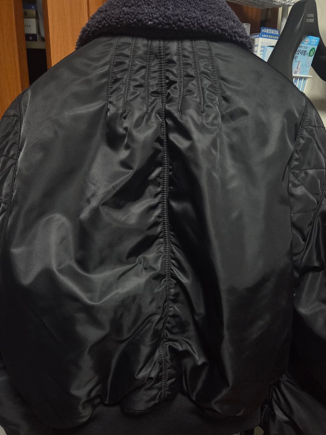 쿠어 CWU 리버서블 플라이트 봄버 블랙 상품이미지3