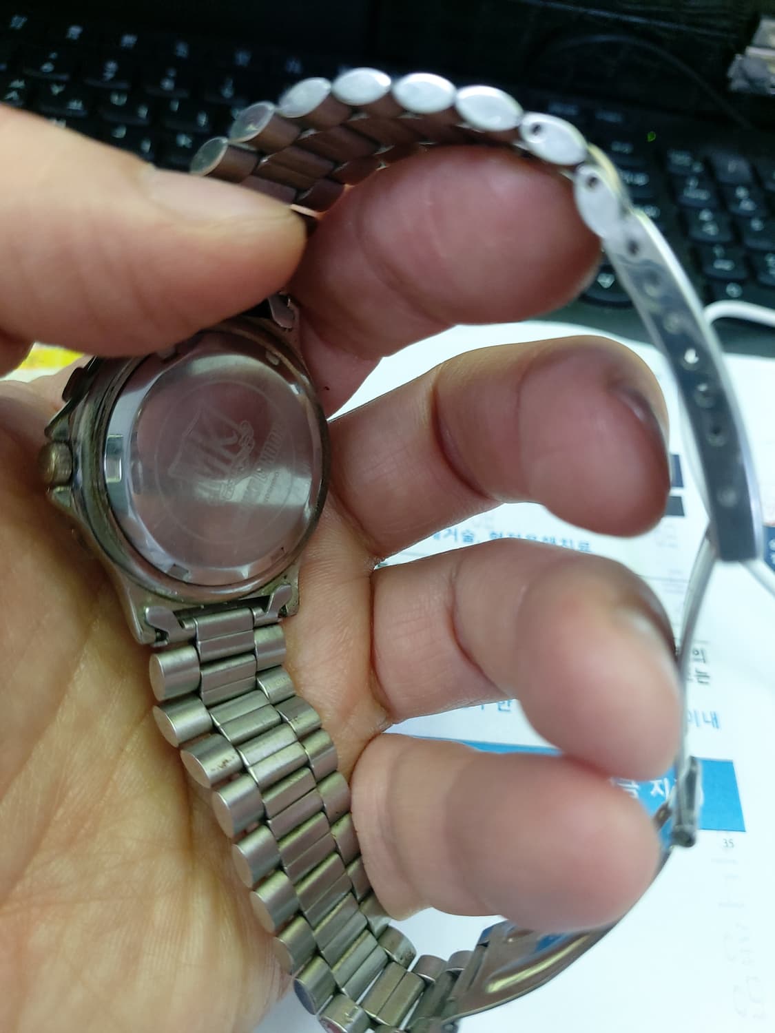 미치코 런던 코시노 남성 메탈 시계 상품이미지3