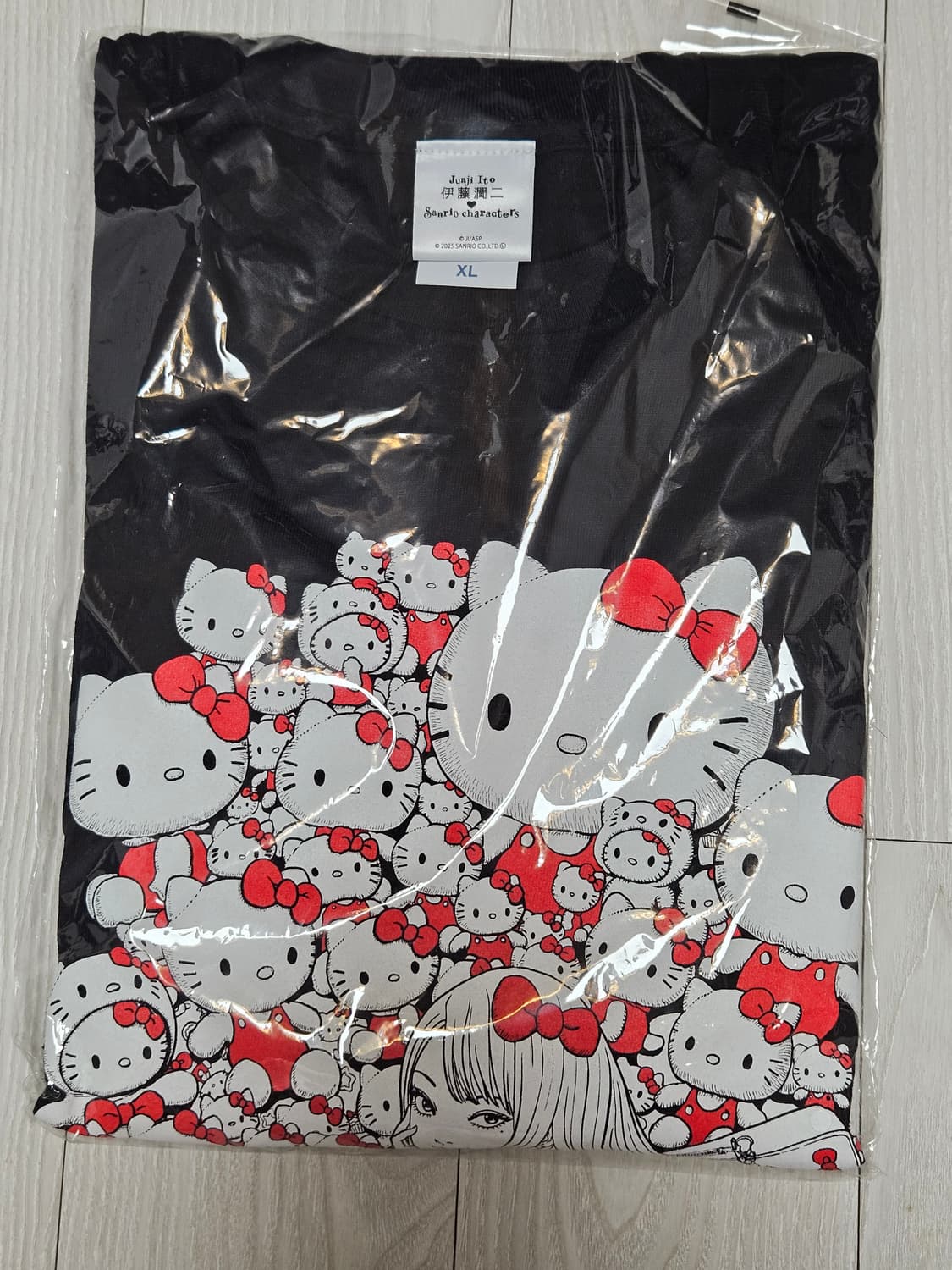 이토준지 x 헬로키티 콜라보 반팔 티셔츠 XL 상품이미지1