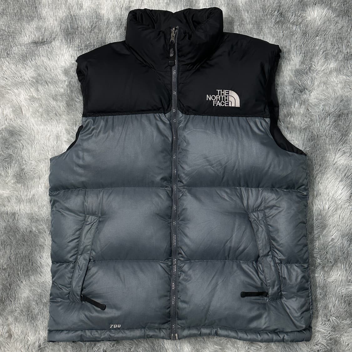 노스페이스 700 눕시 그레이 패딩조끼 L 상품이미지1