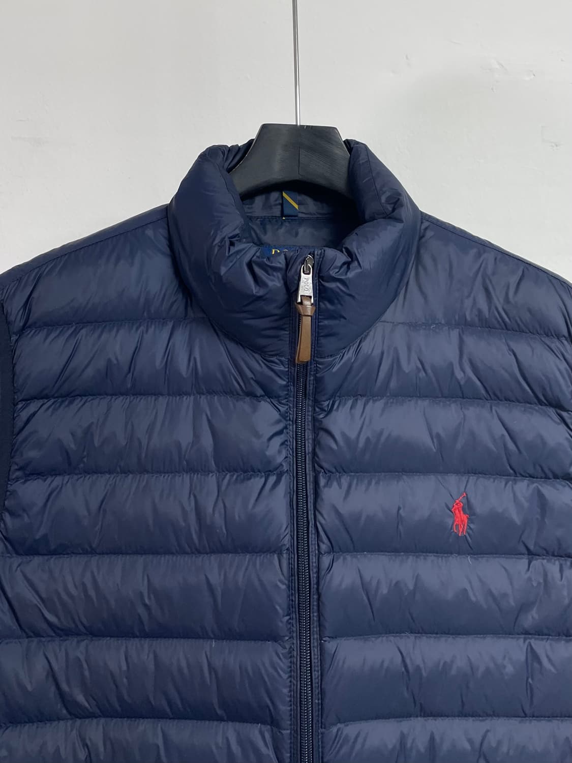 폴로 랄프로렌 네이비 경량 조끼패딩 (on.184) 상품이미지3