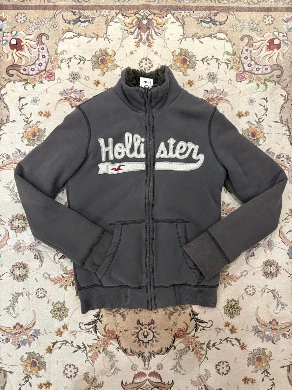 홀리스터 y2k 딱붙 퍼 집업자켓 상품이미지1