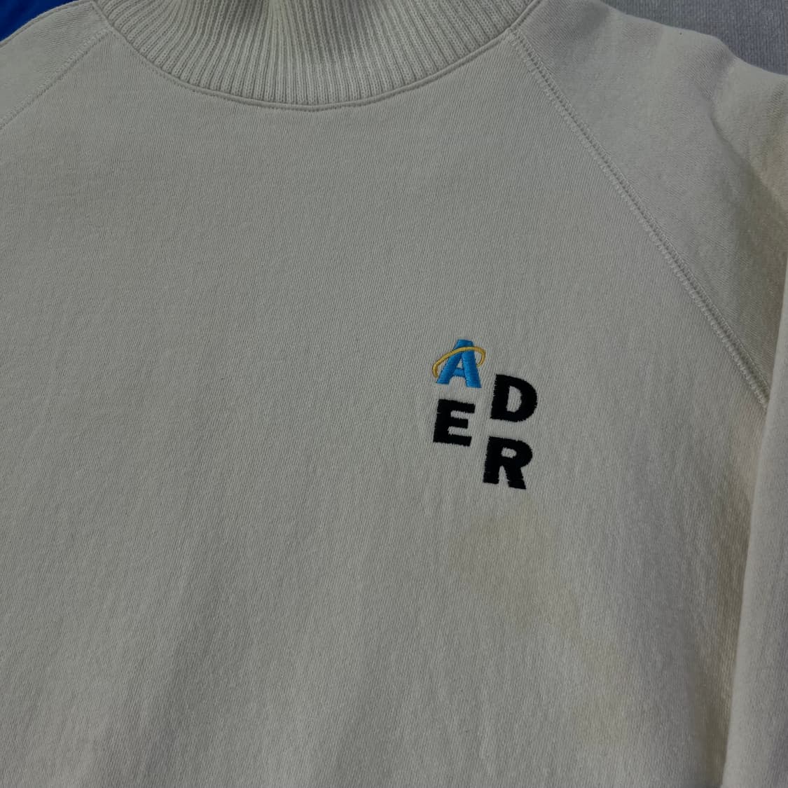 110 아더에러 18SS 자수 맨투맨 상품이미지2