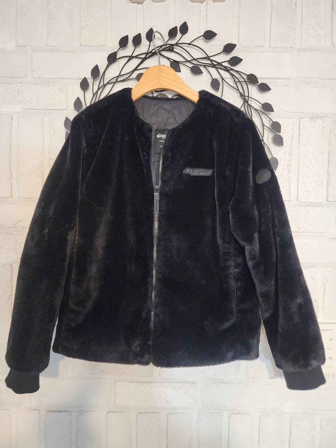 디스커버리 블랙 퍼 자켓 상품이미지1