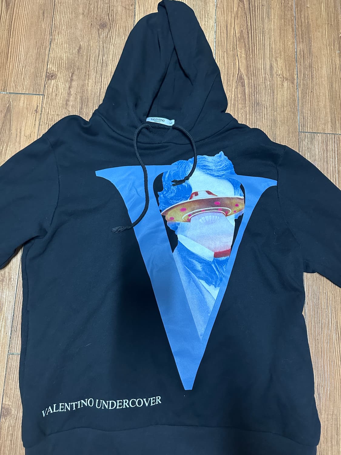발렌티노 후드티 상품이미지1