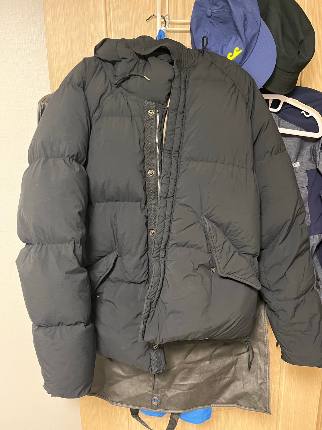 Ten C 아틱 블랙 48사이즈 상품이미지1