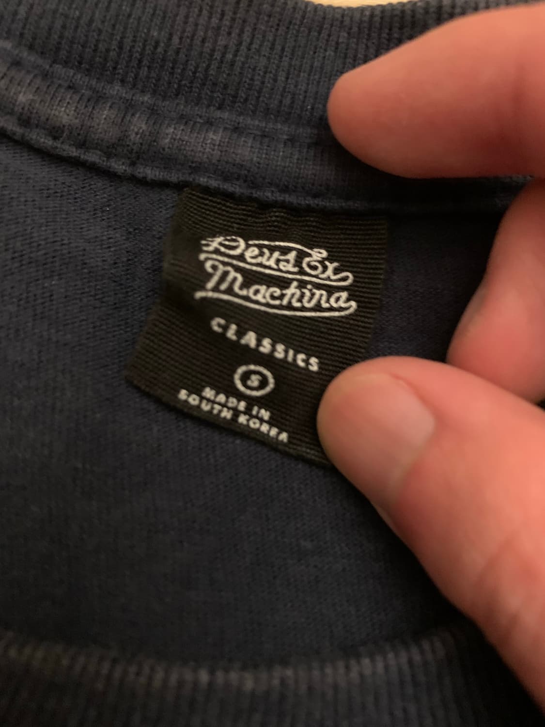 데우스 서울 네이비 반팔 상품이미지3