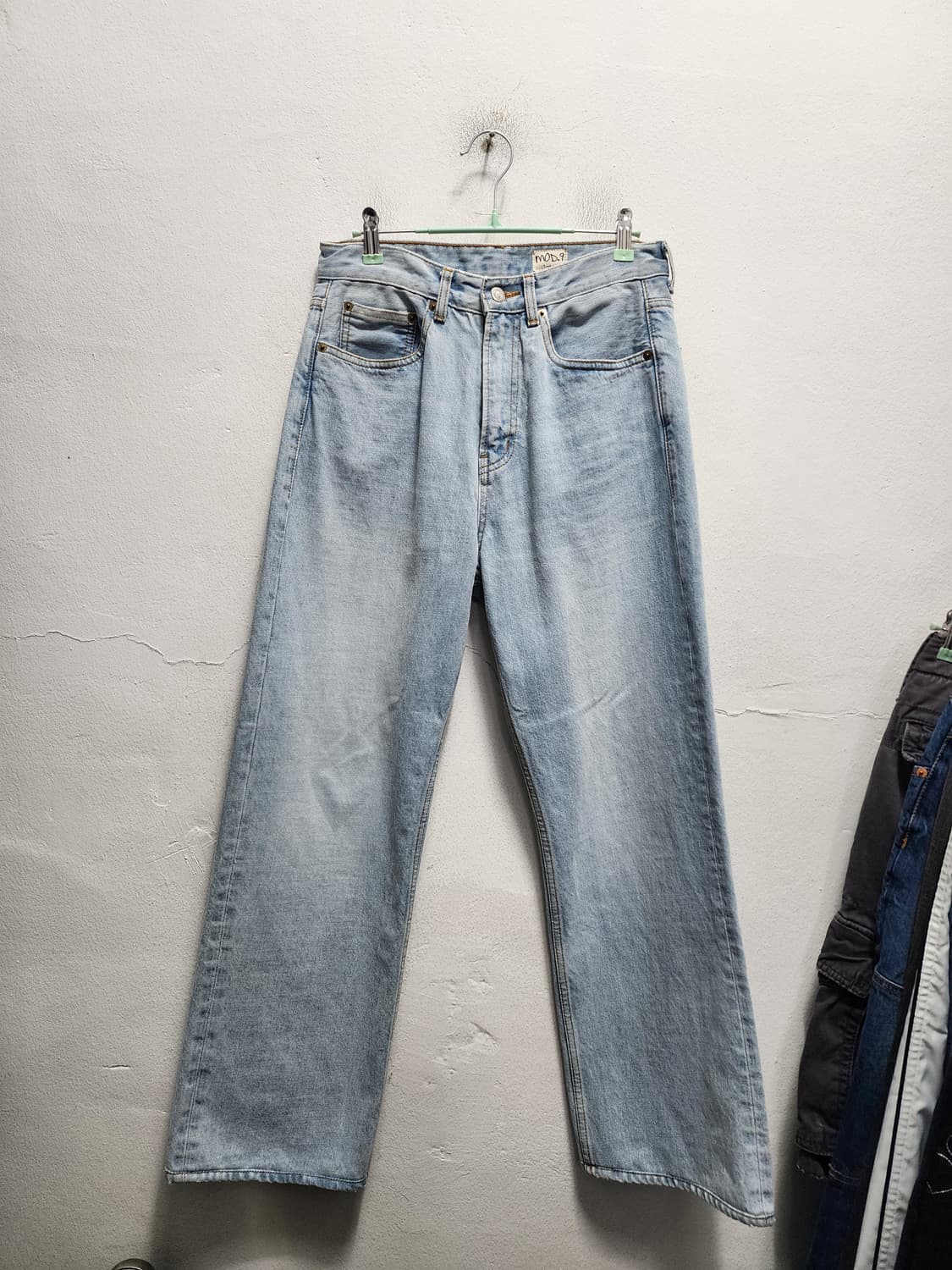 모드나인 MOD.9 연청 바지 상품이미지2