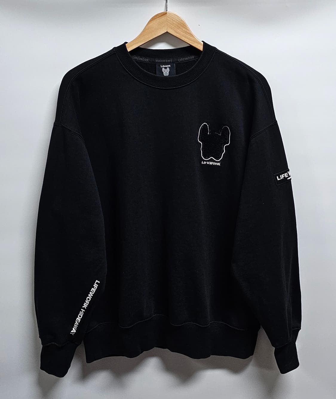 라이프워크 맨투맨 블랙 M 상품이미지1