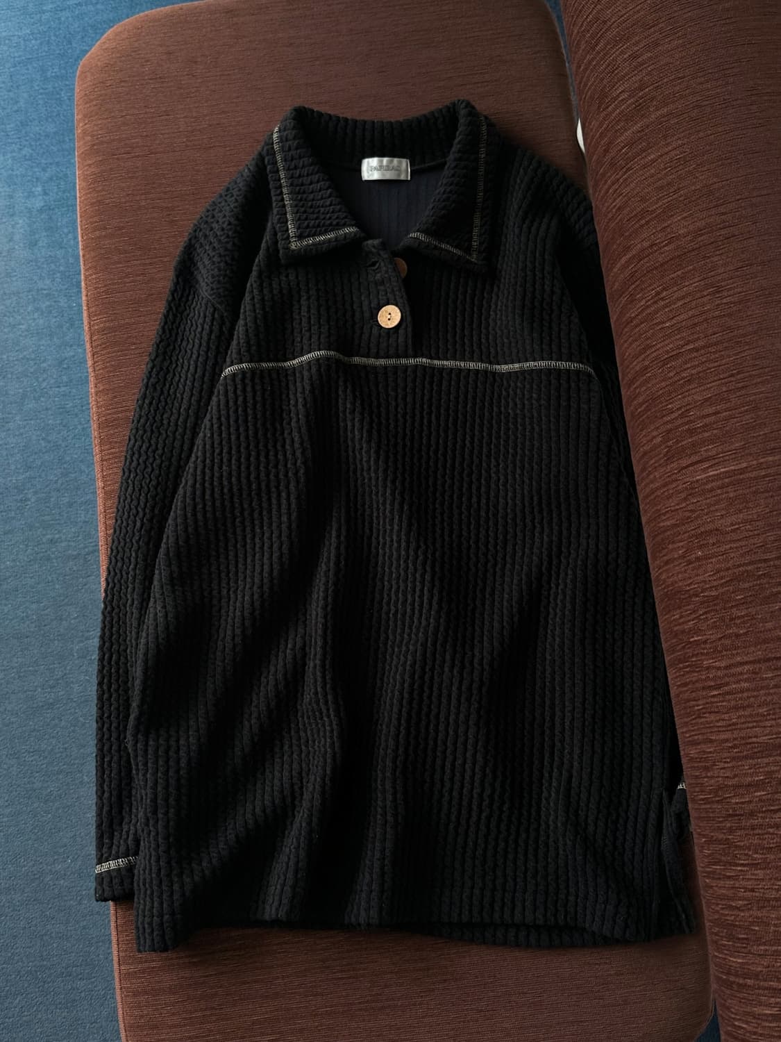 Volume fabric design button TOP 상품이미지3