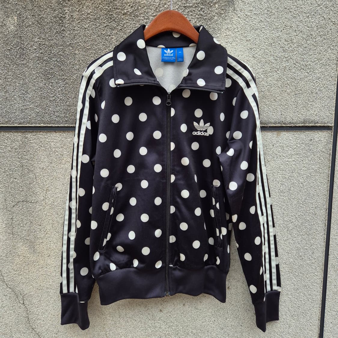 90) adidas 아디다스 나우아임영 도트 땡땡이 파이이버드 져지 상품이미지1