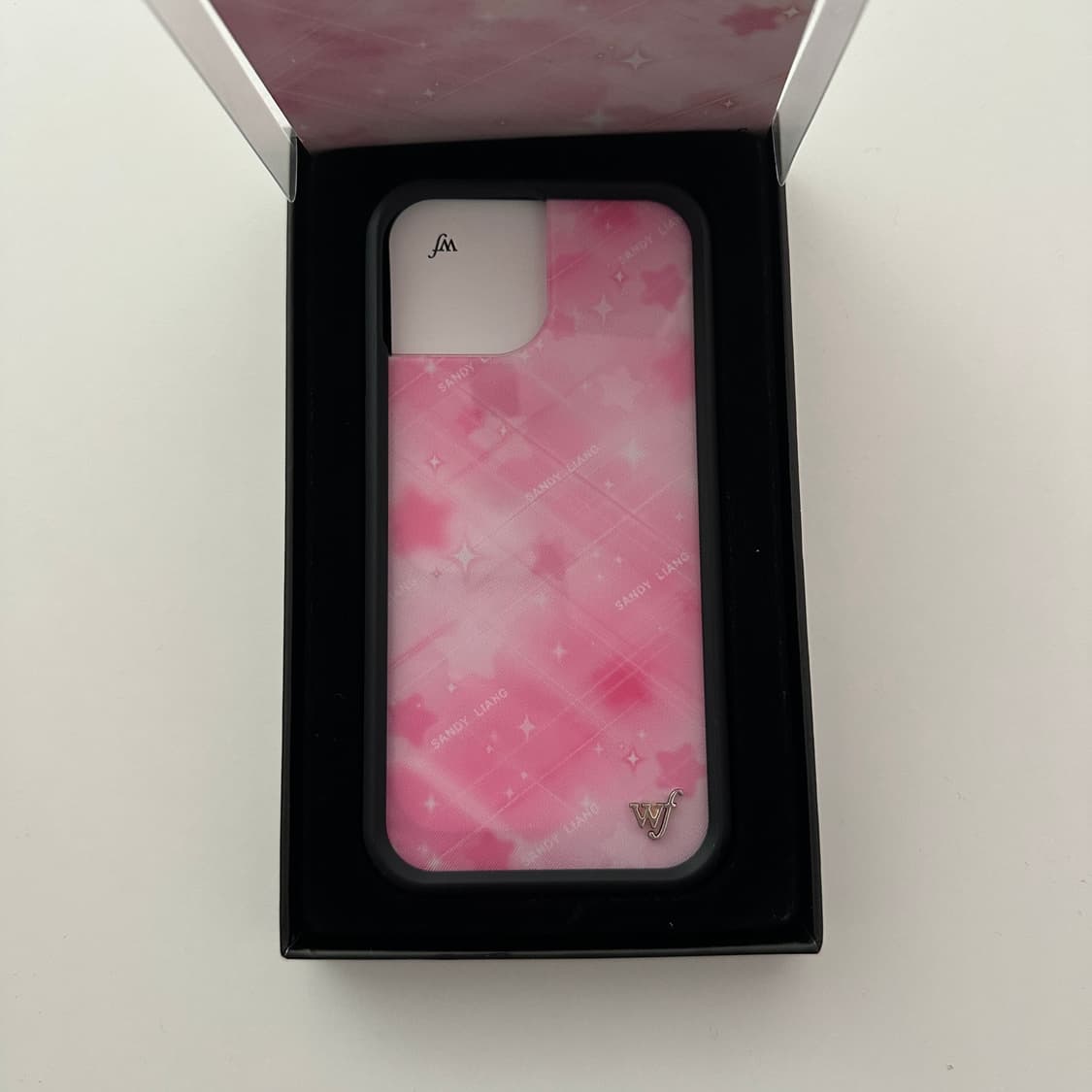 샌디리앙 와일드플라워 아이폰 15 케이스 상품이미지2