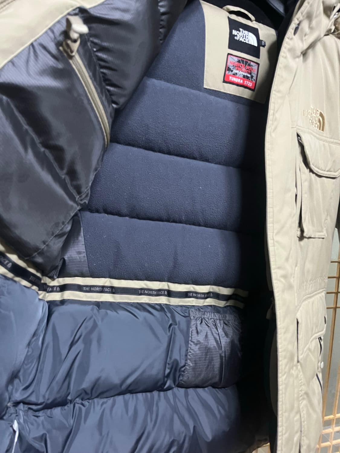 [L]노스페이스 툰드라 패딩 샌드베이지 상품이미지8