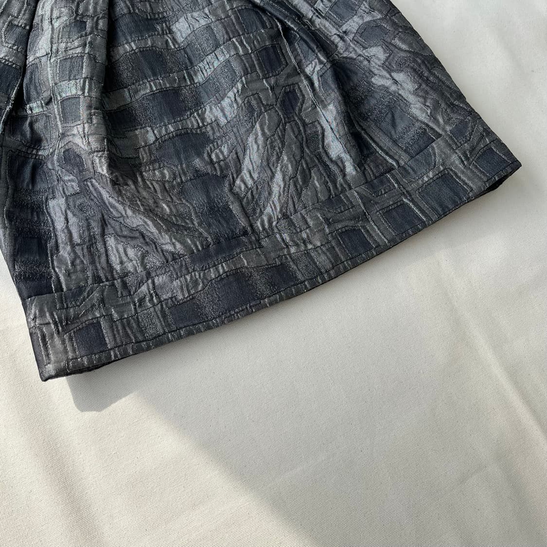 이세이미야케 입체 자카드 텍스처 스커트 상품이미지3