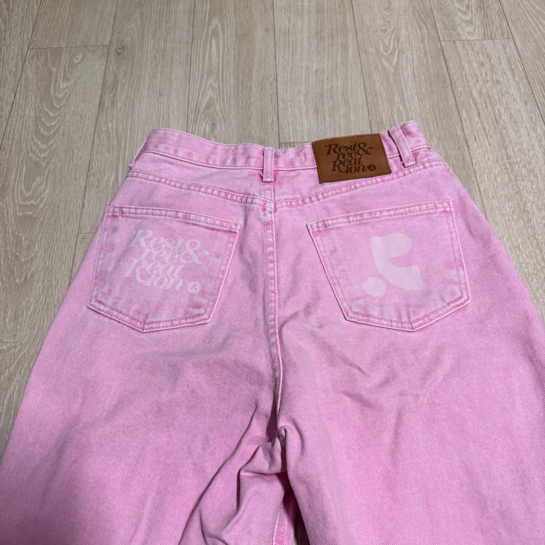 [27] 레스트앤레크레이션 로고 와이드 팬츠 핑크 상품이미지4