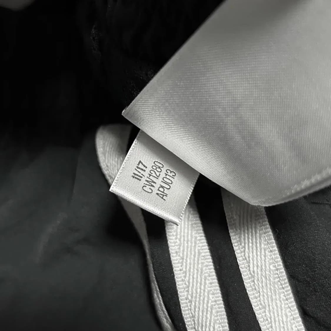 [M] adidas 아디다스 웜업 트랙 조거팬츠 상품이미지9